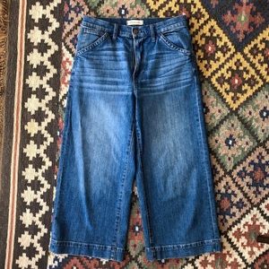 Madewell Wide Leg Crop Jeans in Mid-Blue